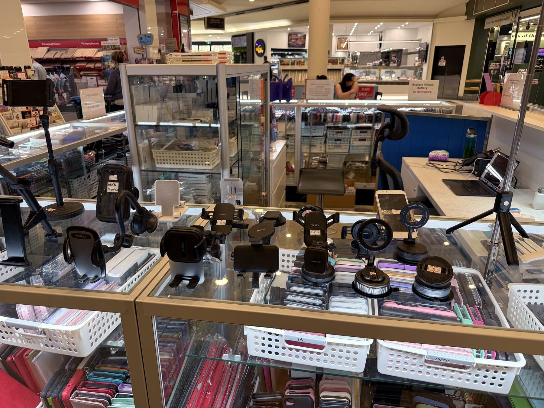 Car, bike and desk phone holders on display